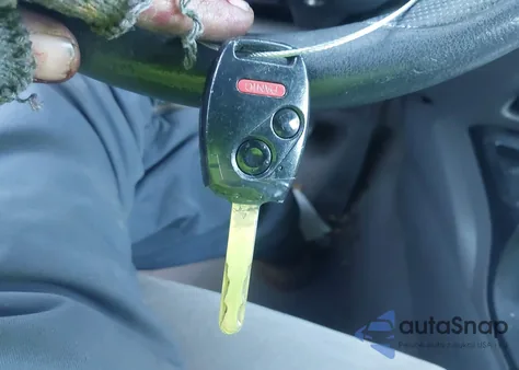 2008 Honda Civic Lx z USA, uszkodzony, nr VIN 2HGFA16528H328836